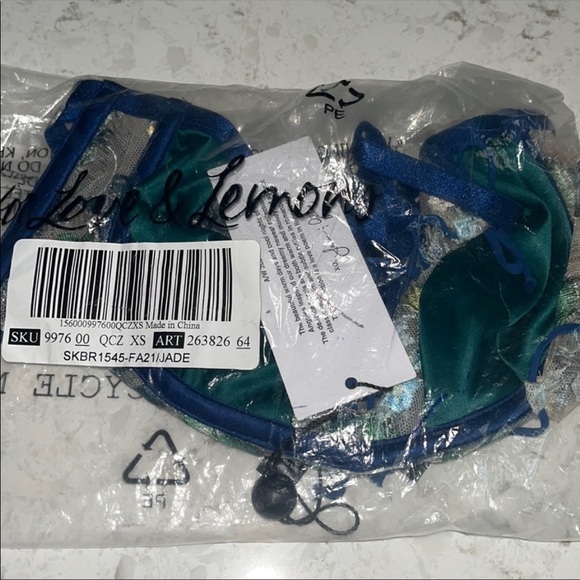 🍋 2PC Wrap Ikat Embroidered Bralette & Panty. For Love and Lemons - Picture 5 of 7